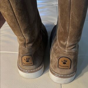 BearPaw Tan Suede Boots